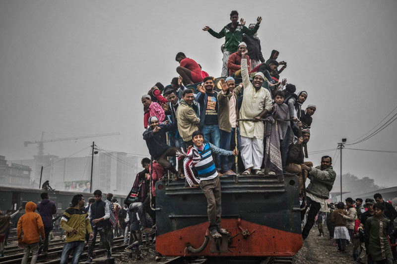 Bangladeshi train day